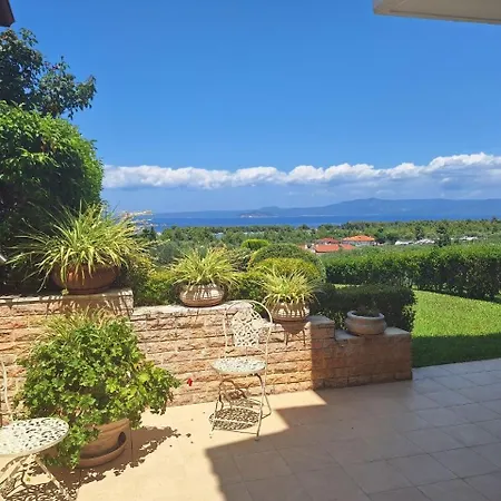 Holiday home πανοραμικο θέατρο